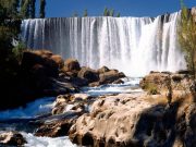 Cabrero protege terreno en Salto del Laja: se descartan expropiaciones y se prioriza preservación ambiental