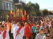 Bajo el Manto Protector de San Sebastián: Un Encuentro con la Fe en Yumbel