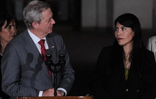 A_UNO_1733351.jpg