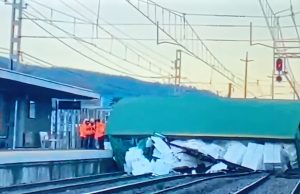 Caos sobre rieles: descarrilamiento de tren vuelve a encender las alarmas en Chiguayante