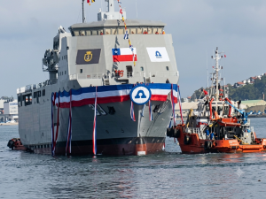 ¡Chile Bota al Mar un Gigante de Acero! Presidente y Ministros Encabezan Histórica Ceremonia del Buque “Magallanes”